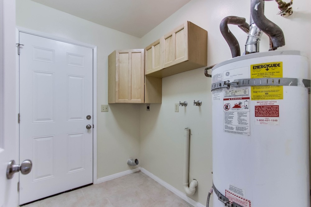 Virtual tour photo 32 of 39 for 6620 Decanture Street