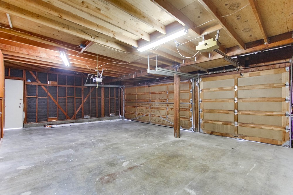 Virtual tour photo 33 of 39 for 6620 Decanture Street