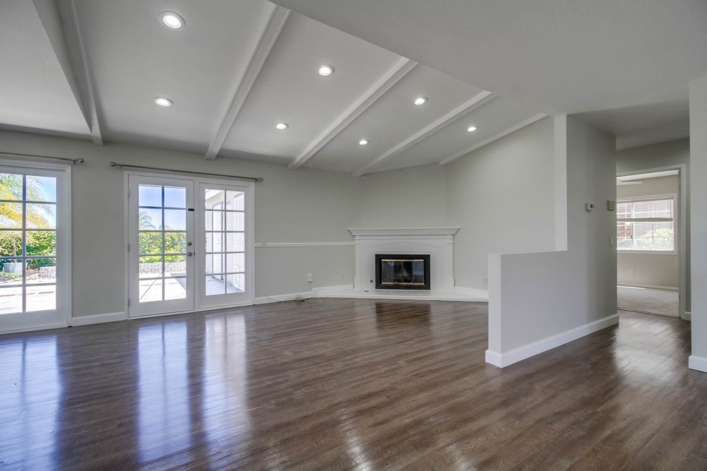 Virtual tour photo 7 of 48 for 6620 Oakridge Rd