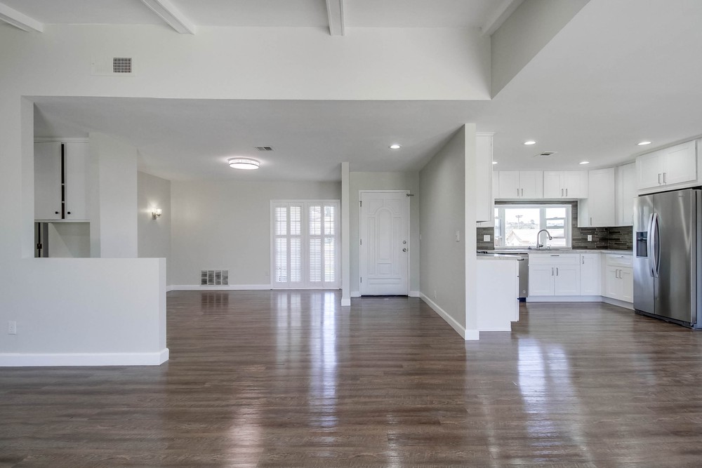 Virtual tour photo 16 of 48 for 6620 Oakridge Rd