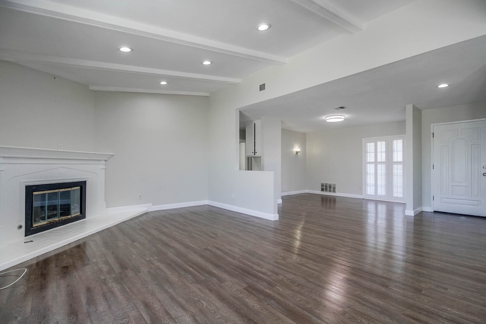 Virtual tour photo 17 of 48 for 6620 Oakridge Rd