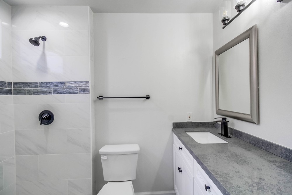 Virtual tour photo 36 of 48 for 6620 Oakridge Rd