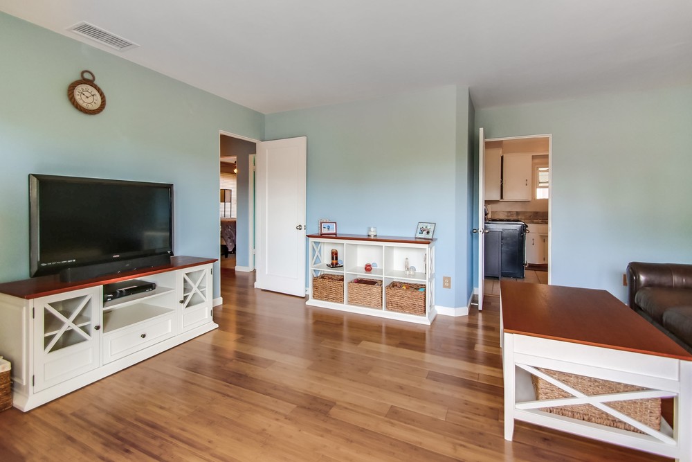 Virtual tour photo 10 of 45 for 6622 Julie St