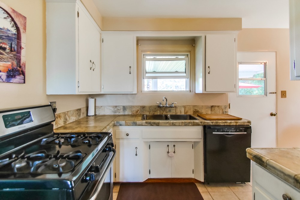 Virtual tour photo 16 of 45 for 6622 Julie St