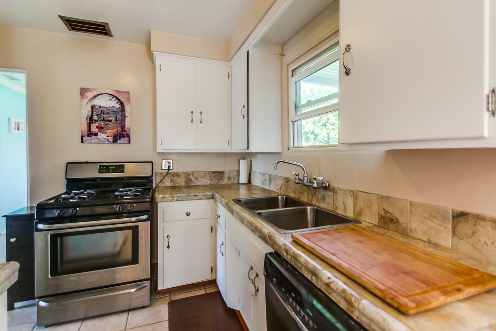 Virtual tour photo 17 of 45 for 6622 Julie St