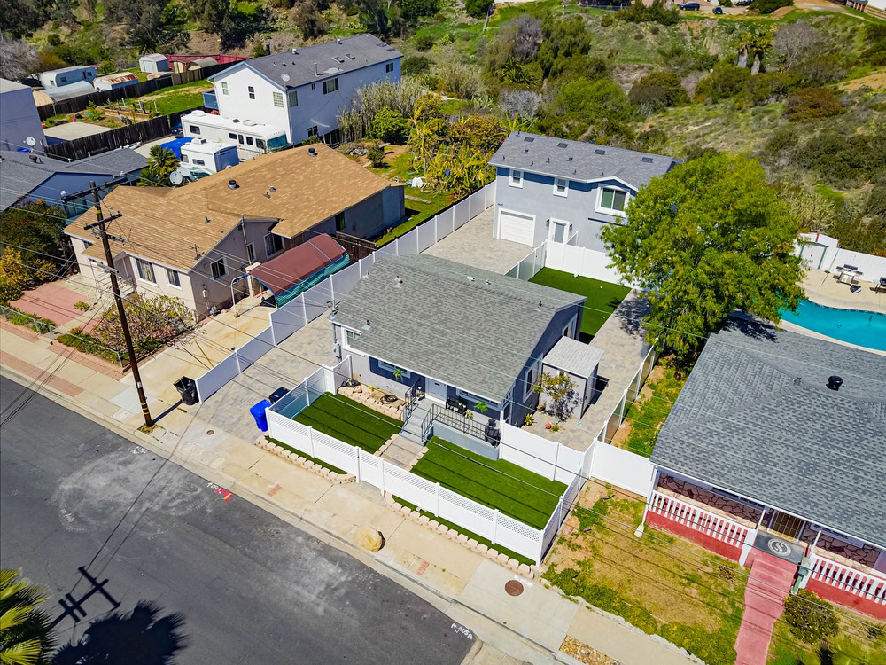 Virtual tour photo 1 of 27 for 6626 Goodwin St