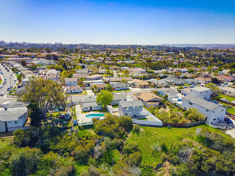 Virtual tour photo 15 of 27 for 6626 Goodwin St