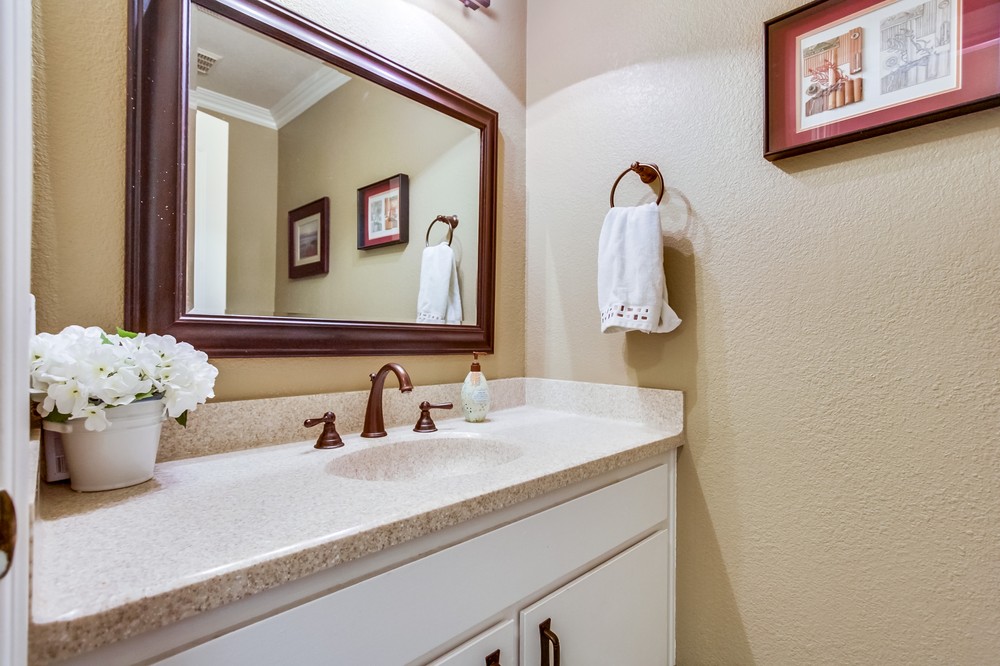 Virtual tour photo 21 of 38 for 6627 Tuxedo Road