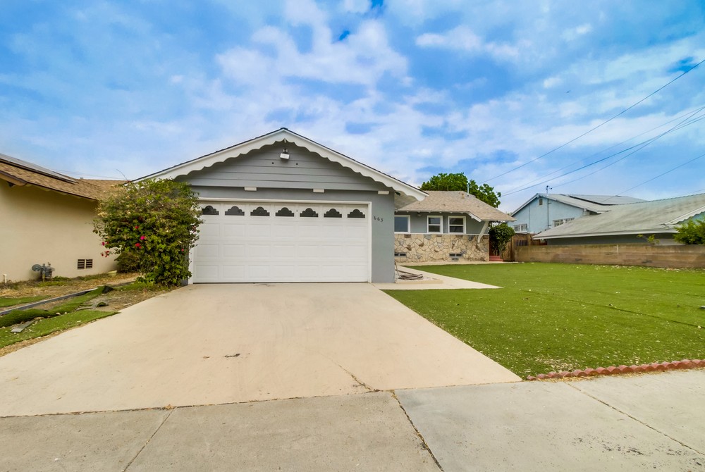 Virtual tour photo 4 of 42 for 663 56th St
