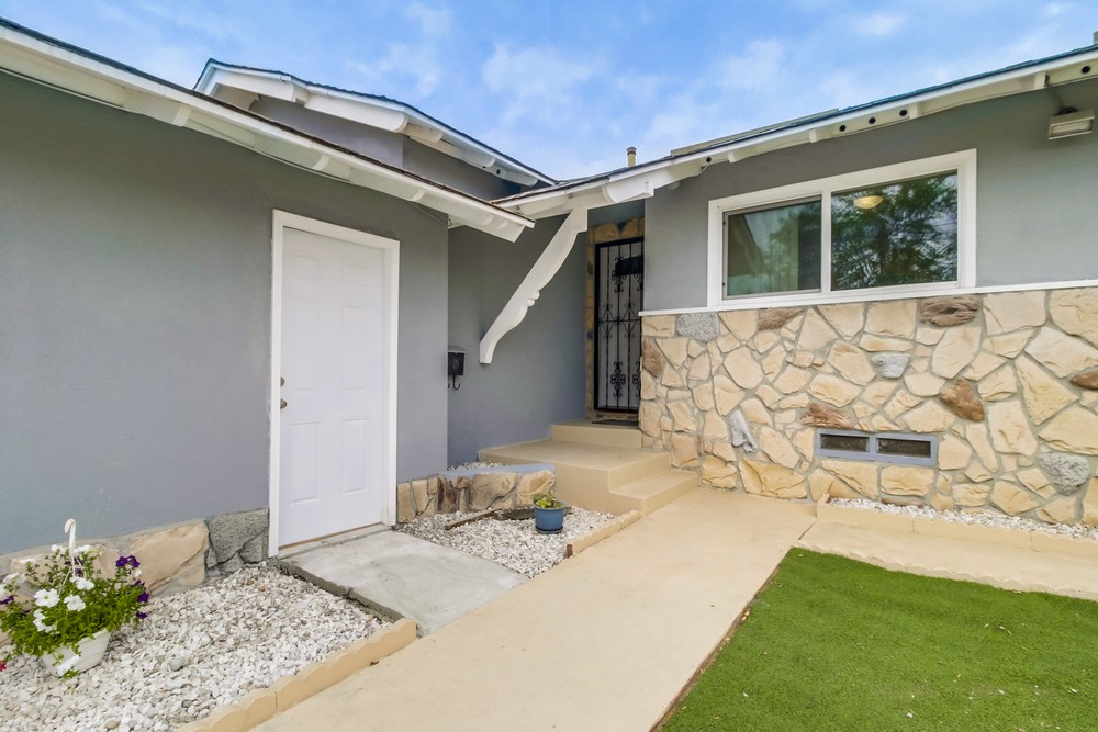 Virtual tour photo 7 of 42 for 663 56th St
