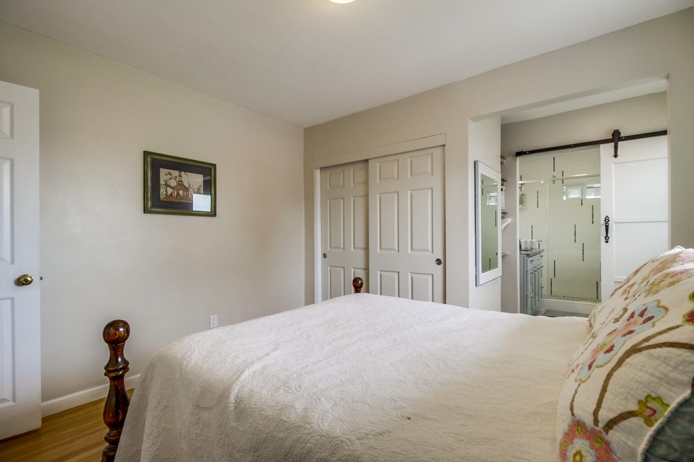 Virtual tour photo 24 of 42 for 663 56th St