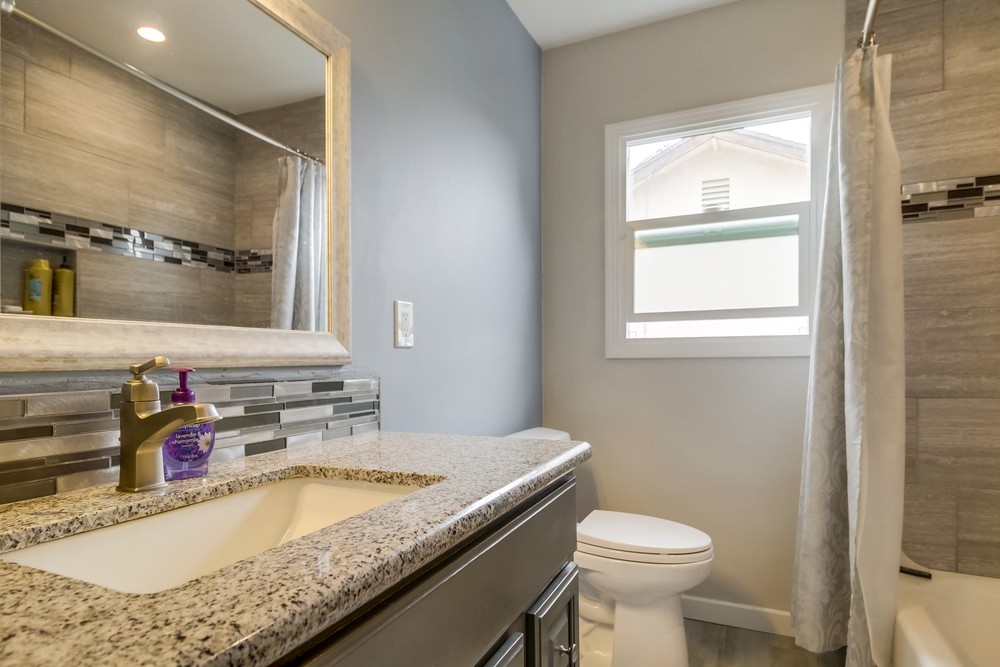 Virtual tour photo 34 of 42 for 663 56th St