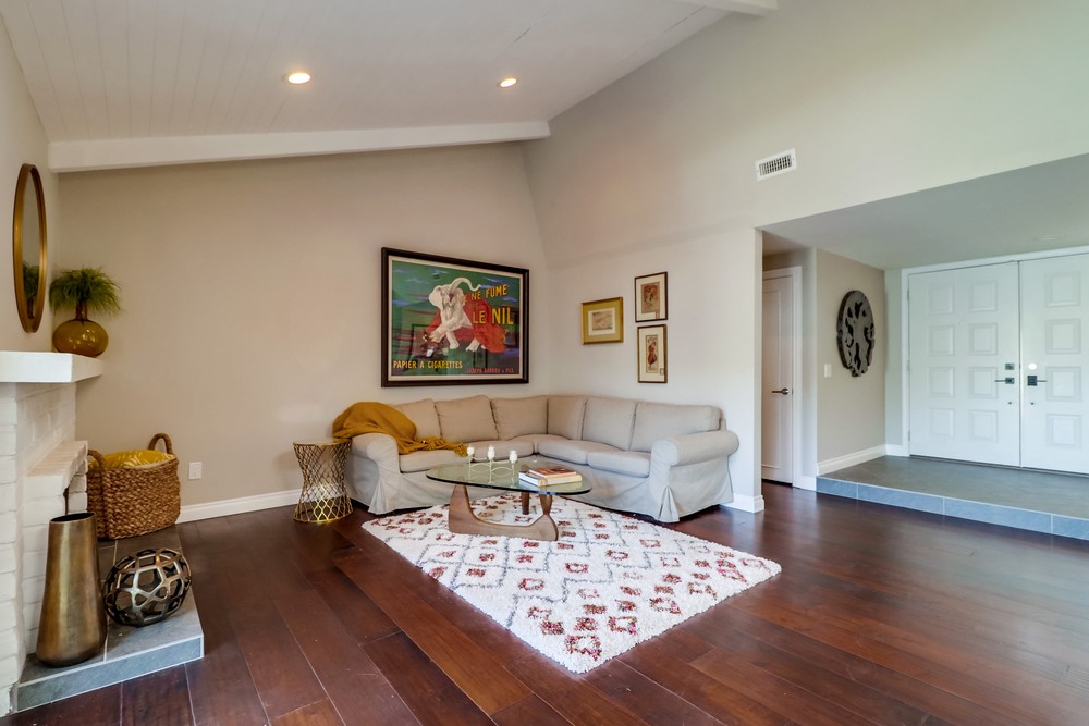 Virtual tour photo 6 of 70 for 6632 Wandermere Dr