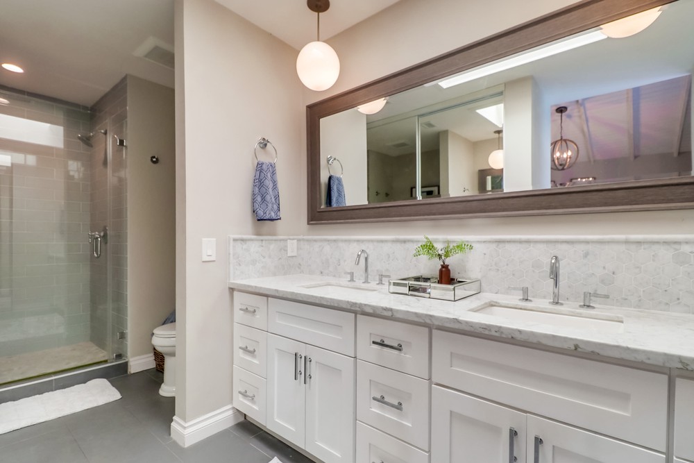 Virtual tour photo 26 of 70 for 6632 Wandermere Dr