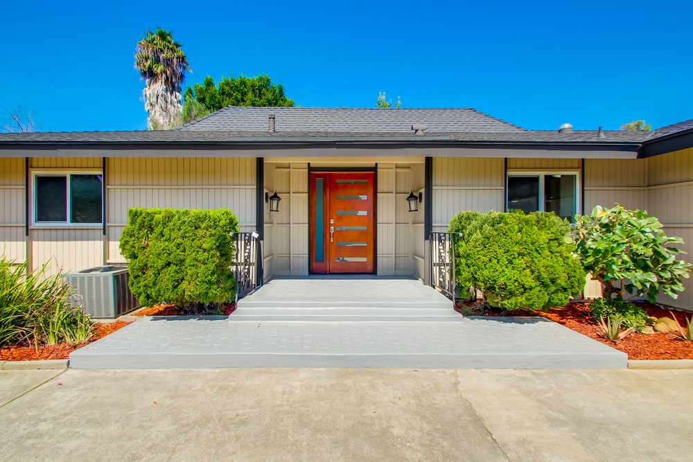 Virtual tour photo 8 of 55 for 6636 Littler Dr