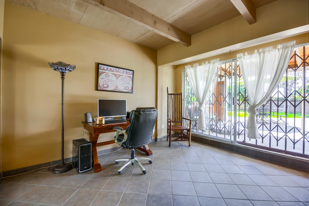 Virtual tour photo 38 of 54 for 6643 Hillgrove Dr