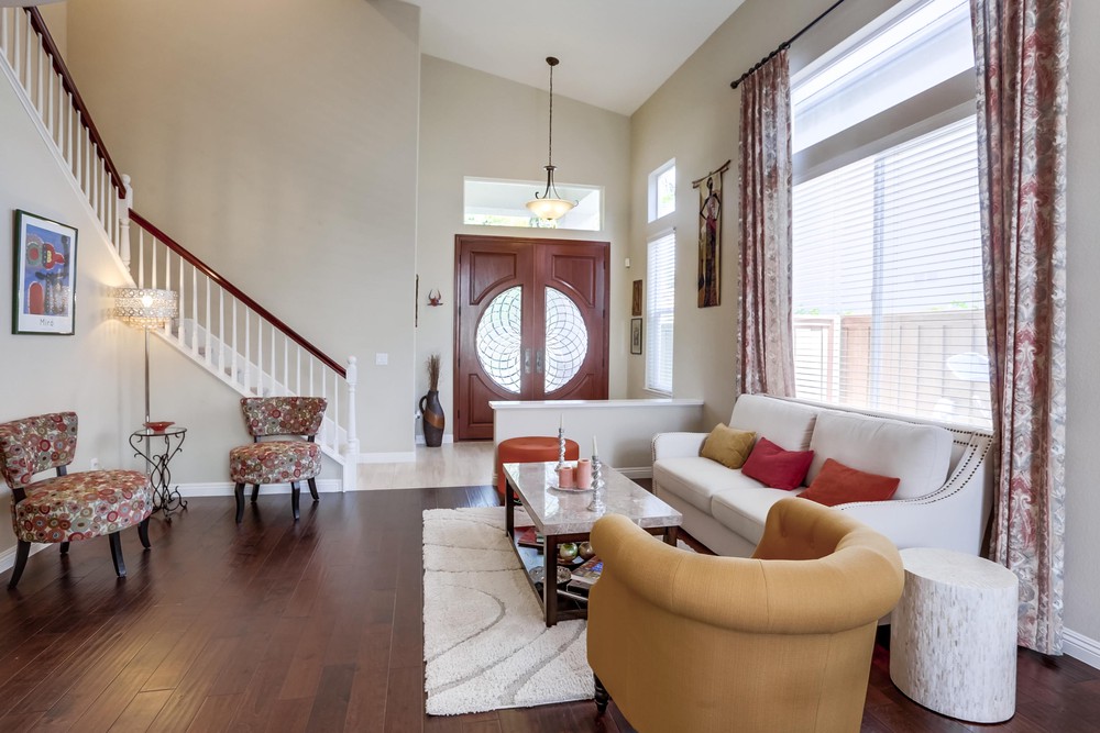 Virtual tour photo 10 of 44 for 6649 Maycrest Ln