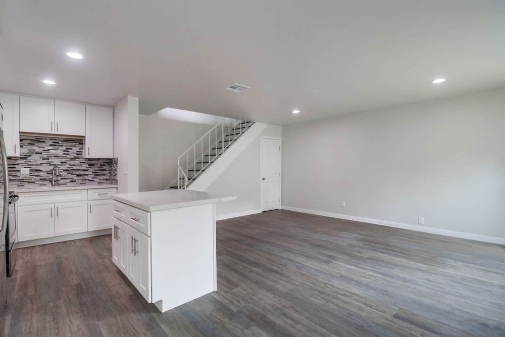 Virtual tour photo 11 of 29 for 6652 Pinecone Ln
