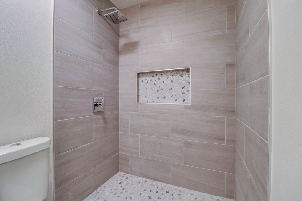 Virtual tour photo 25 of 29 for 6652 Pinecone Ln