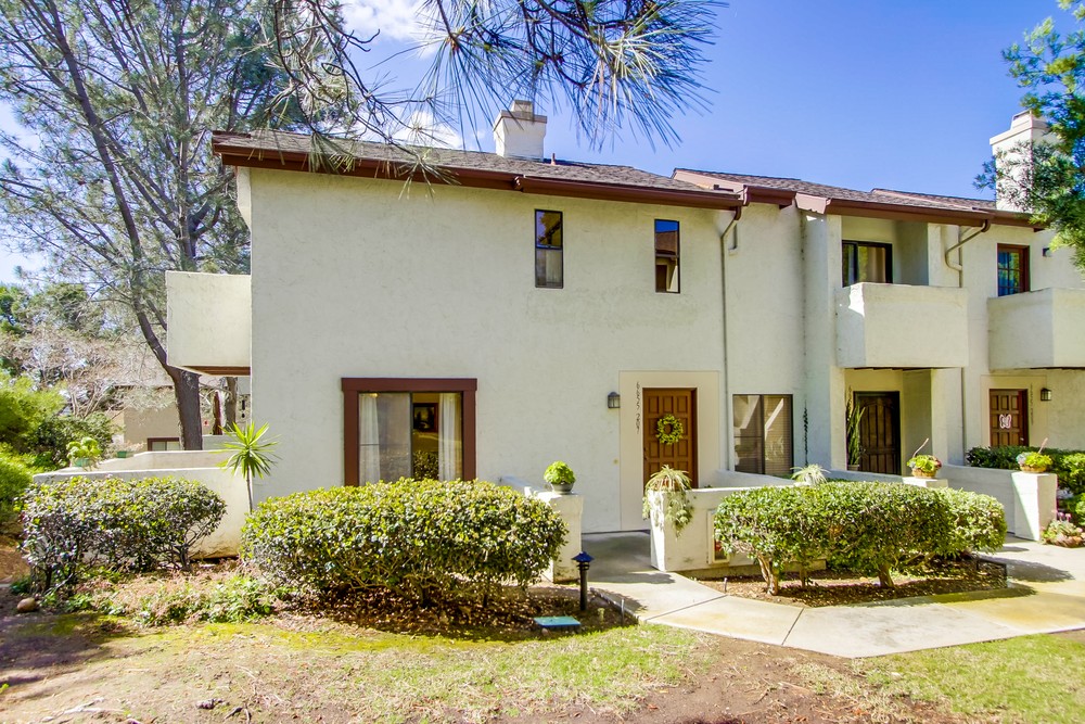 Virtual tour photo 5 of 56 for 6655 Canyon Rim Row #207