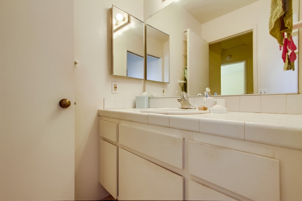 Virtual tour photo 35 of 56 for 6655 Canyon Rim Row #207