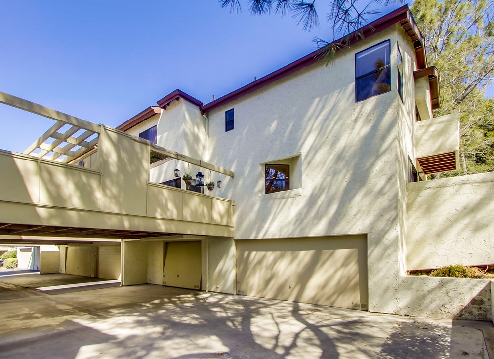 Virtual tour photo 44 of 56 for 6655 Canyon Rim Row #207