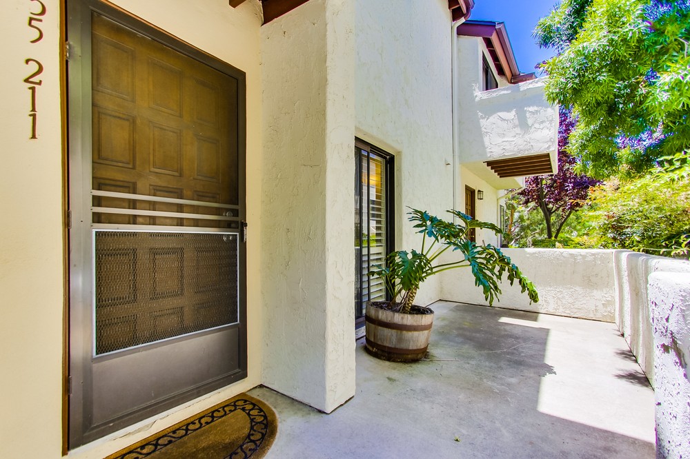Virtual tour photo 3 of 45 for 6655 Canyon Rim Row #211