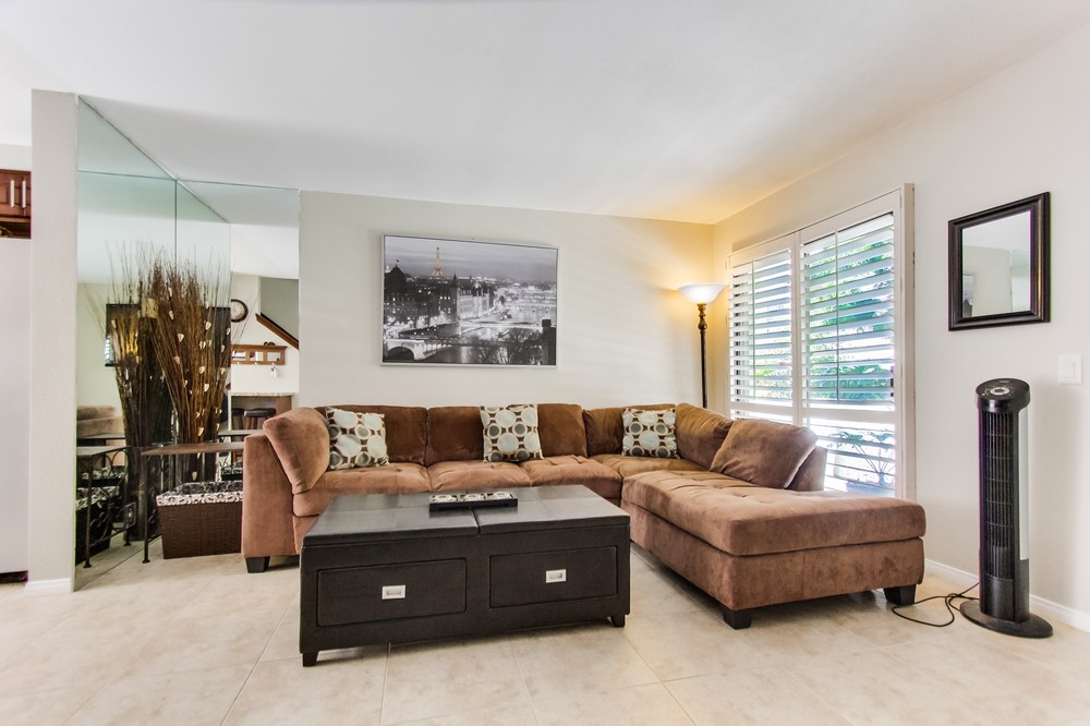 Virtual tour photo 5 of 45 for 6655 Canyon Rim Row #211
