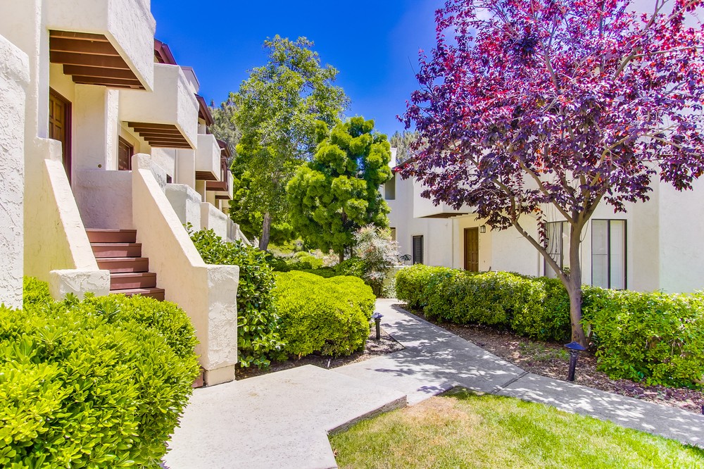 Virtual tour photo 27 of 45 for 6655 Canyon Rim Row #211