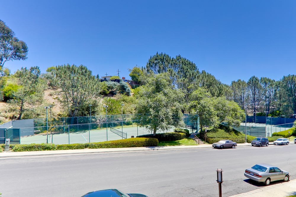 Virtual tour photo 39 of 45 for 6655 Canyon Rim Row #211