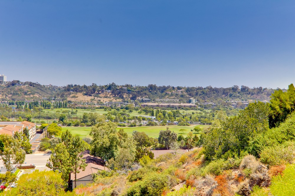 Virtual tour photo 41 of 45 for 6655 Canyon Rim Row #211