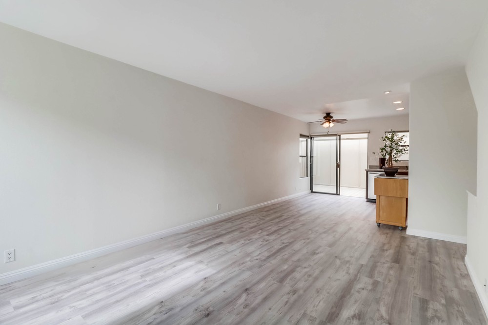 Virtual tour photo 7 of 36 for 6655 Canyon Rim Row UNIT 202