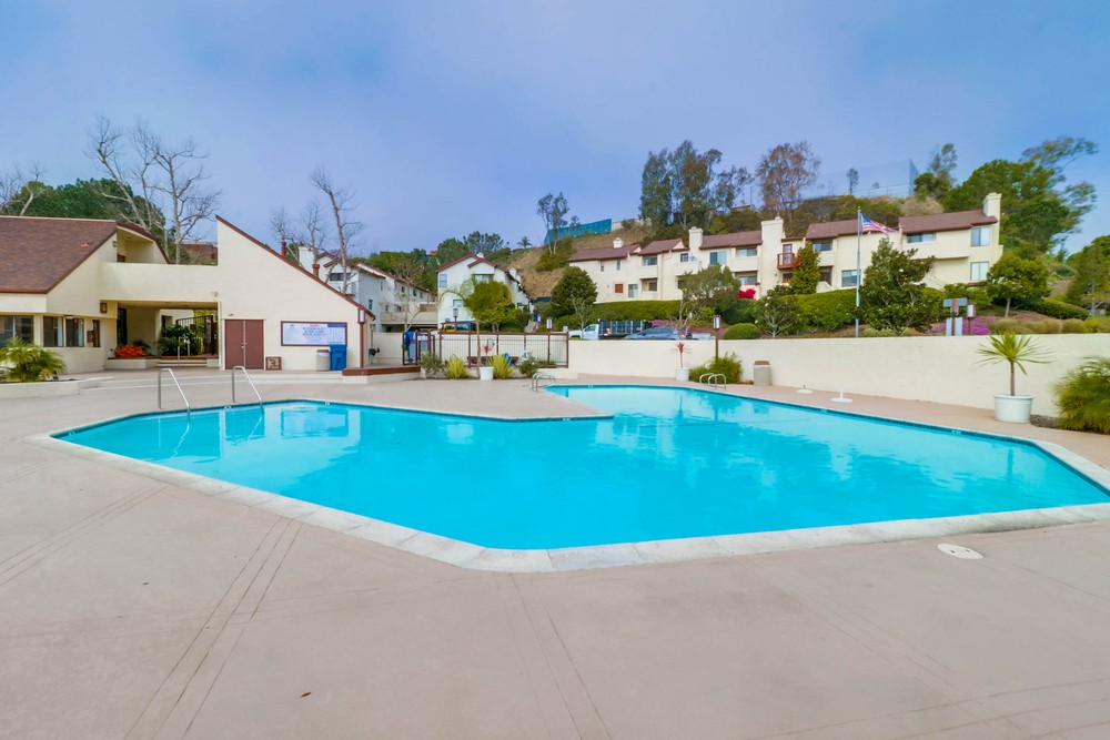 Virtual tour photo 32 of 36 for 6655 Canyon Rim Row UNIT 202