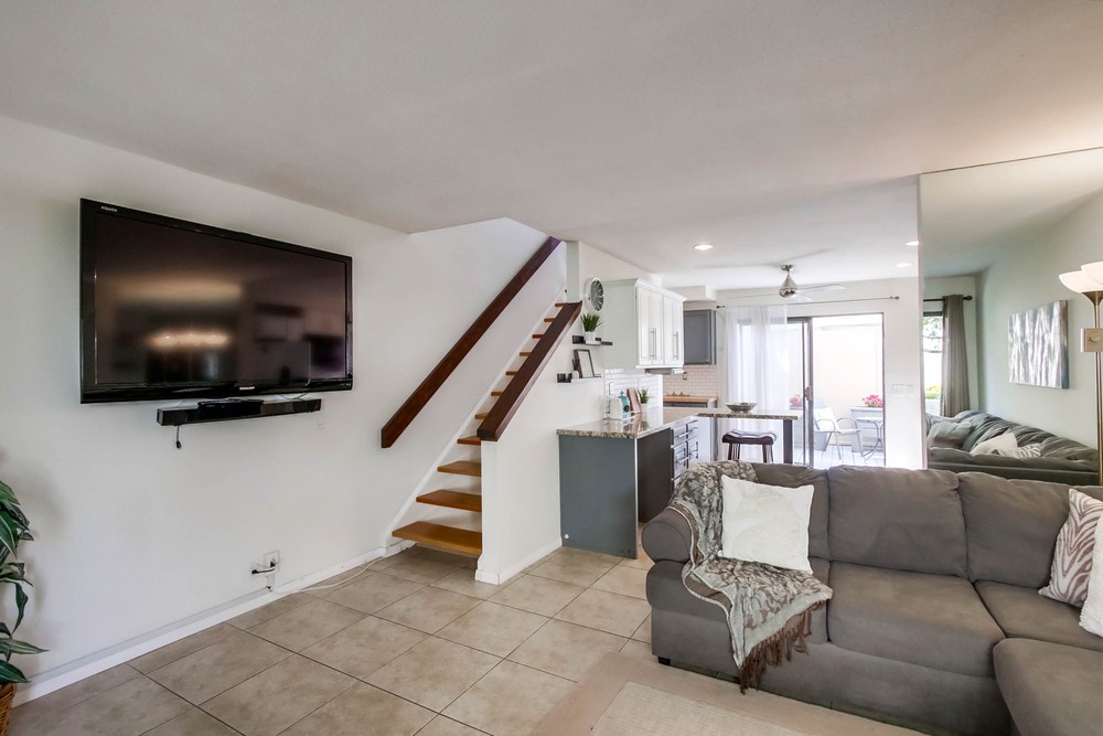 Virtual tour photo 8 of 33 for 6655 Canyon Rim Row UNIT 211