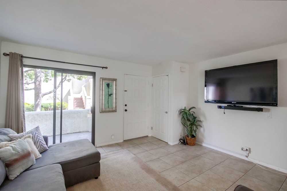 Virtual tour photo 11 of 33 for 6655 Canyon Rim Row UNIT 211