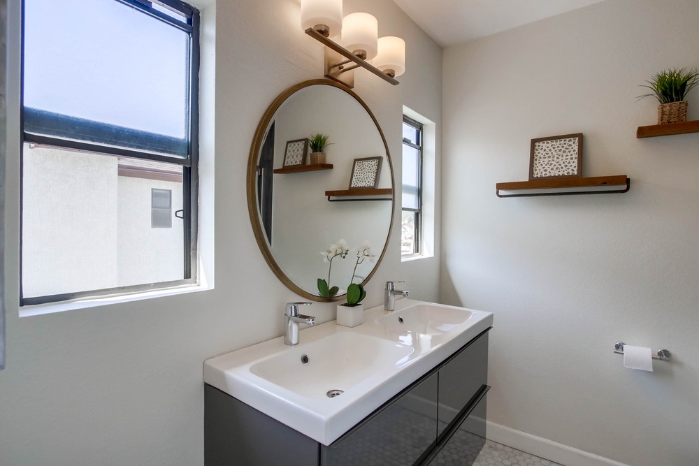 Virtual tour photo 17 of 33 for 6655 Canyon Rim Row UNIT 211