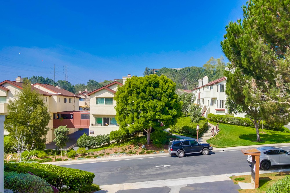 Virtual tour photo 20 of 33 for 6655 Canyon Rim Row UNIT 211