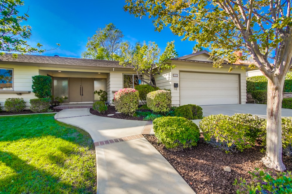Virtual tour photo 7 of 73 for 6660 Bonnie View Dr