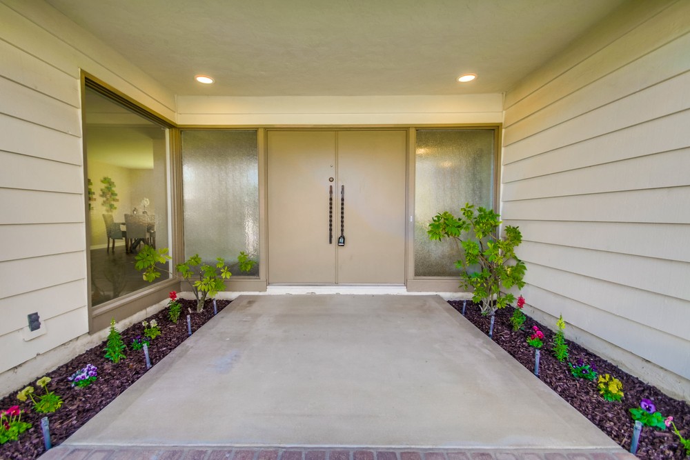 Virtual tour photo 10 of 73 for 6660 Bonnie View Dr