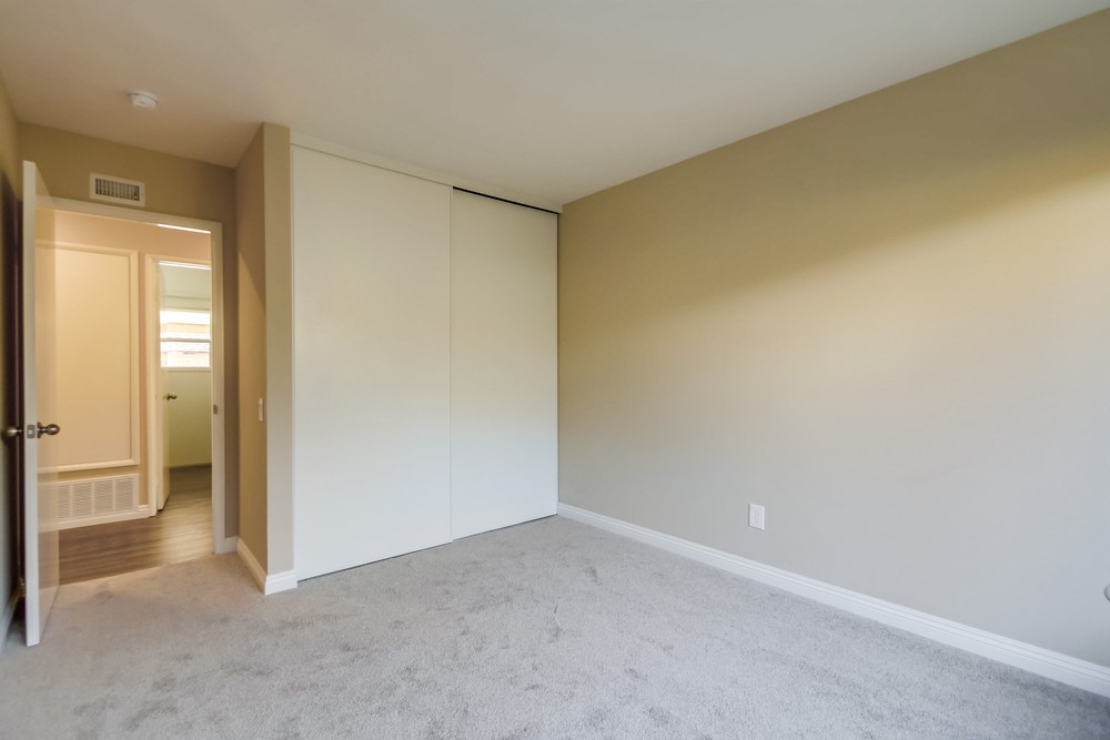 Virtual tour photo 45 of 73 for 6660 Bonnie View Dr