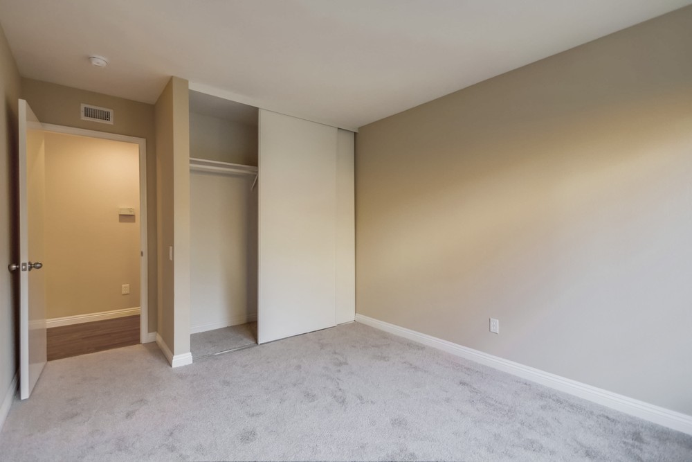 Virtual tour photo 49 of 73 for 6660 Bonnie View Dr