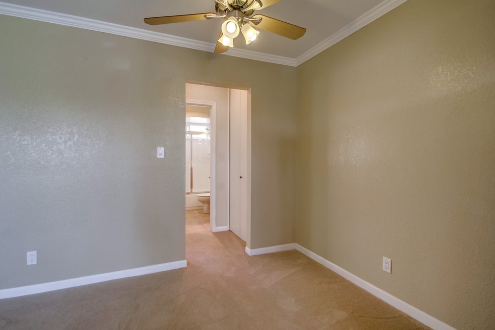 Virtual tour photo 10 of 16 for 6666 Beadnell Way #17
