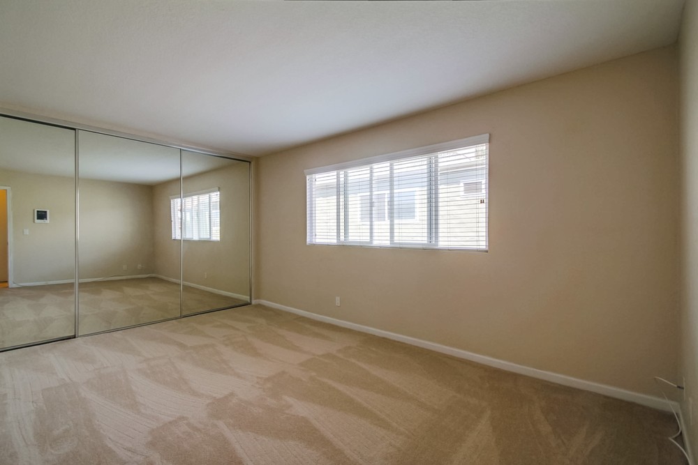 Virtual tour photo 11 of 16 for 6666 Beadnell Way #17
