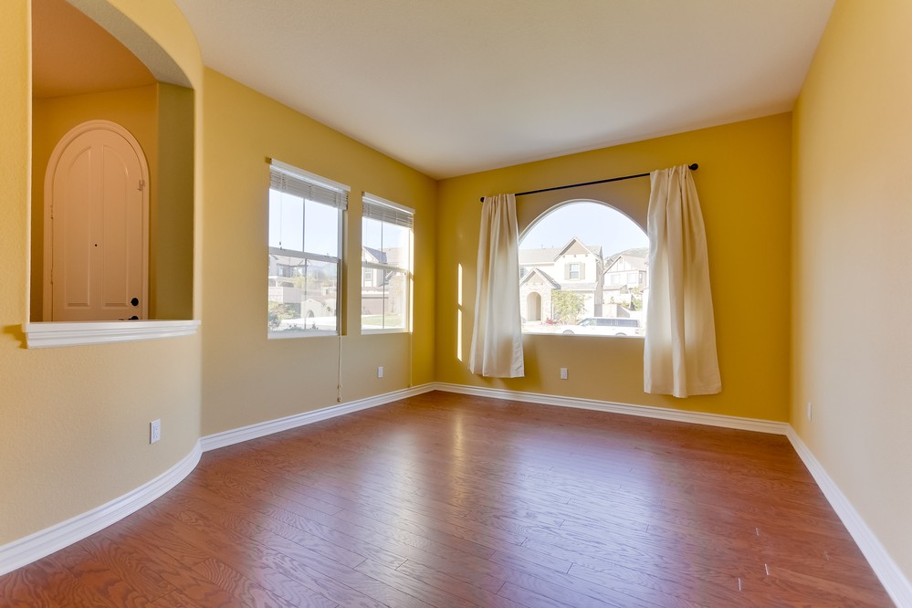 Virtual tour photo 10 of 46 for 667 Liquid Amber Way