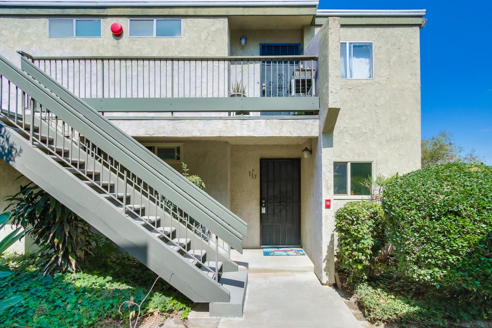 Virtual tour photo 4 of 33 for 6675 Mission Gorge Rd