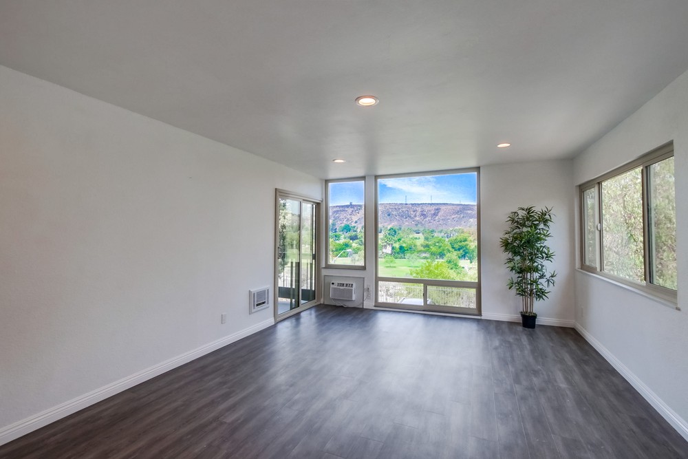 Virtual tour photo 13 of 33 for 6675 Mission Gorge Rd