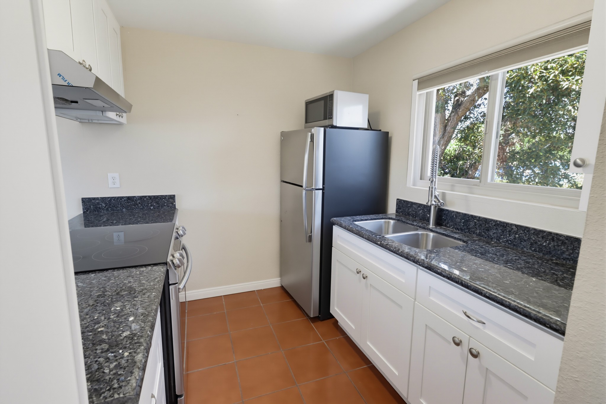 Virtual tour photo 15 of 37 for 6675 Mission Gorge Rd