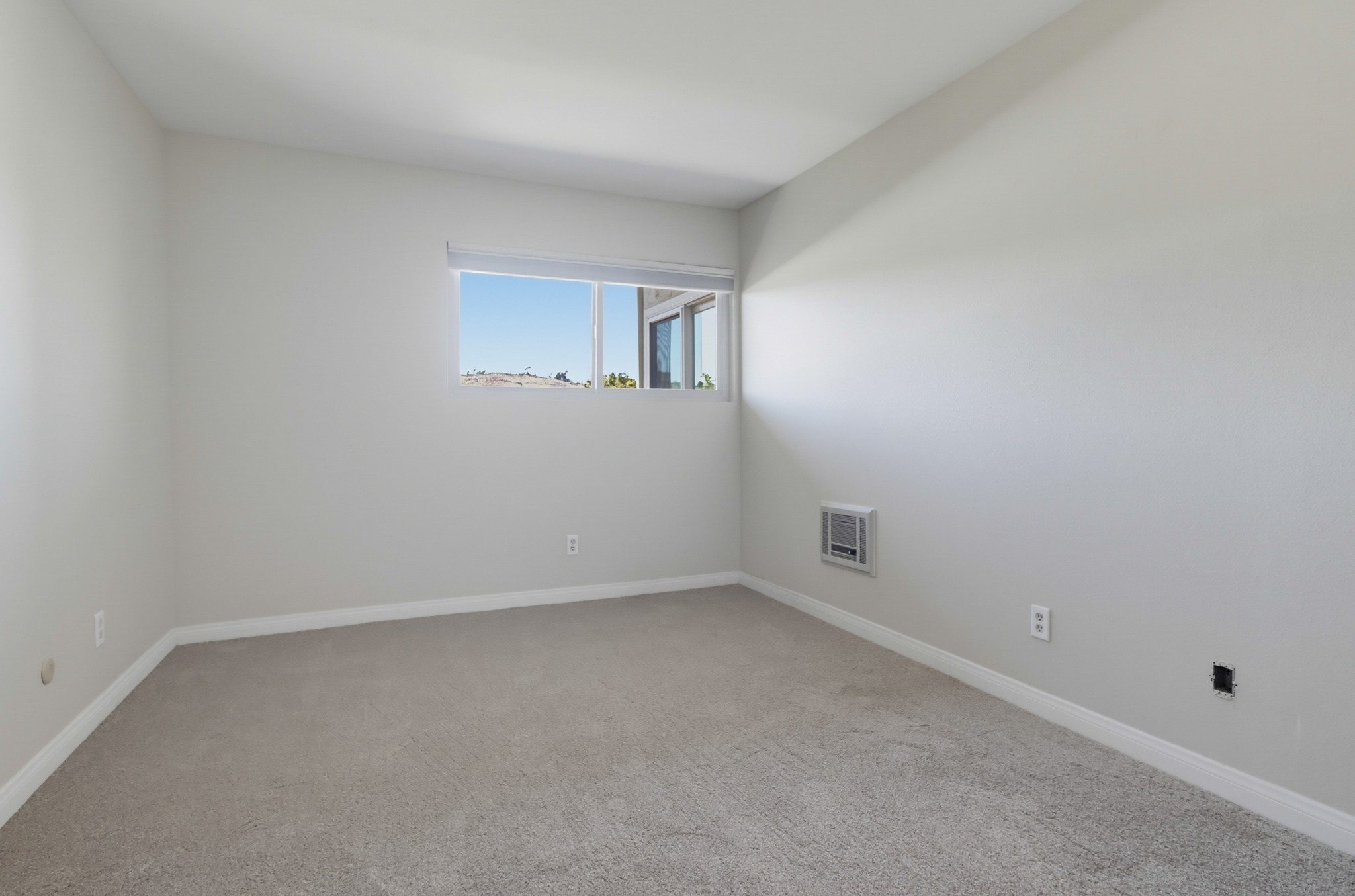 Virtual tour photo 20 of 37 for 6675 Mission Gorge Rd