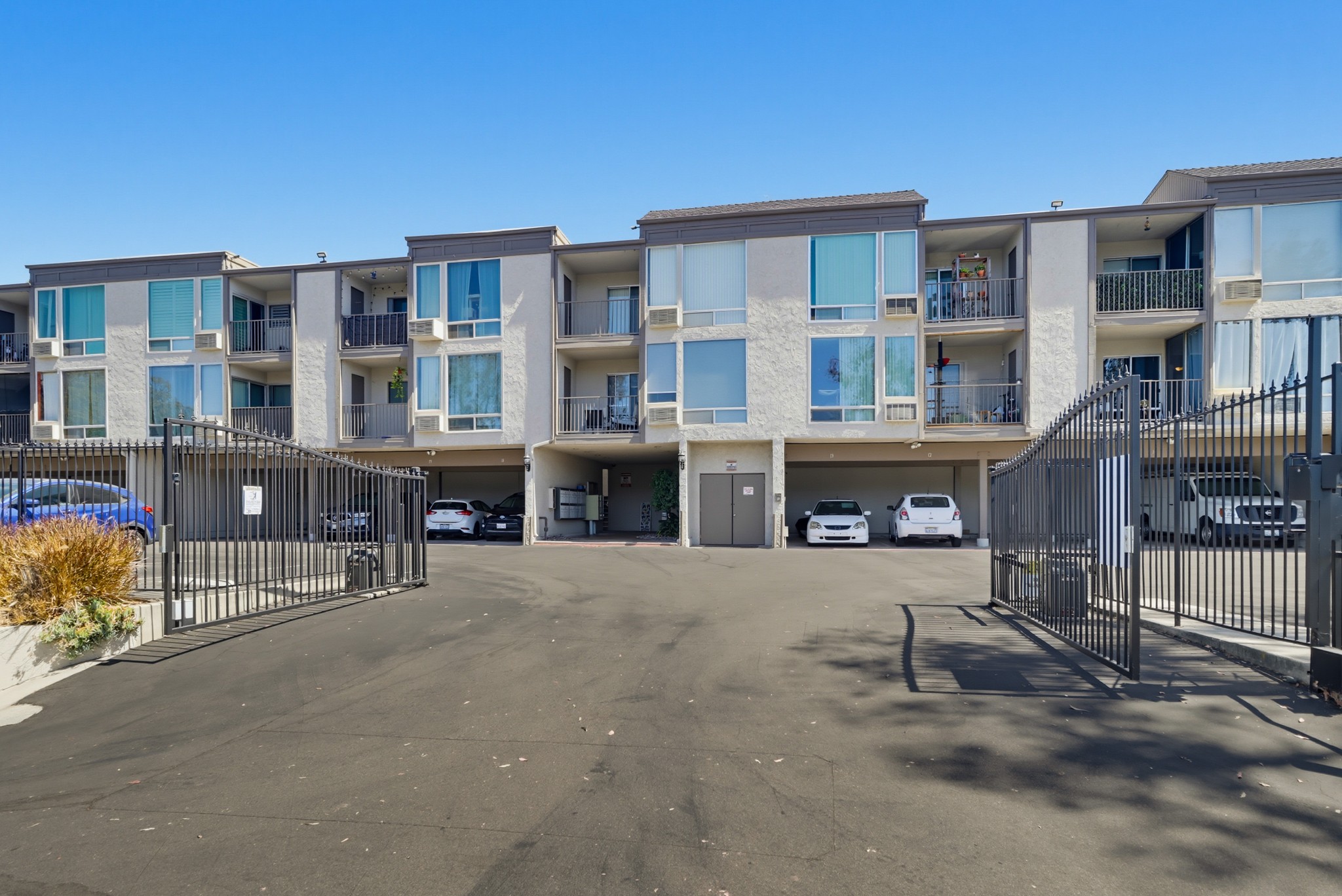 Virtual tour photo 36 of 37 for 6675 Mission Gorge Rd