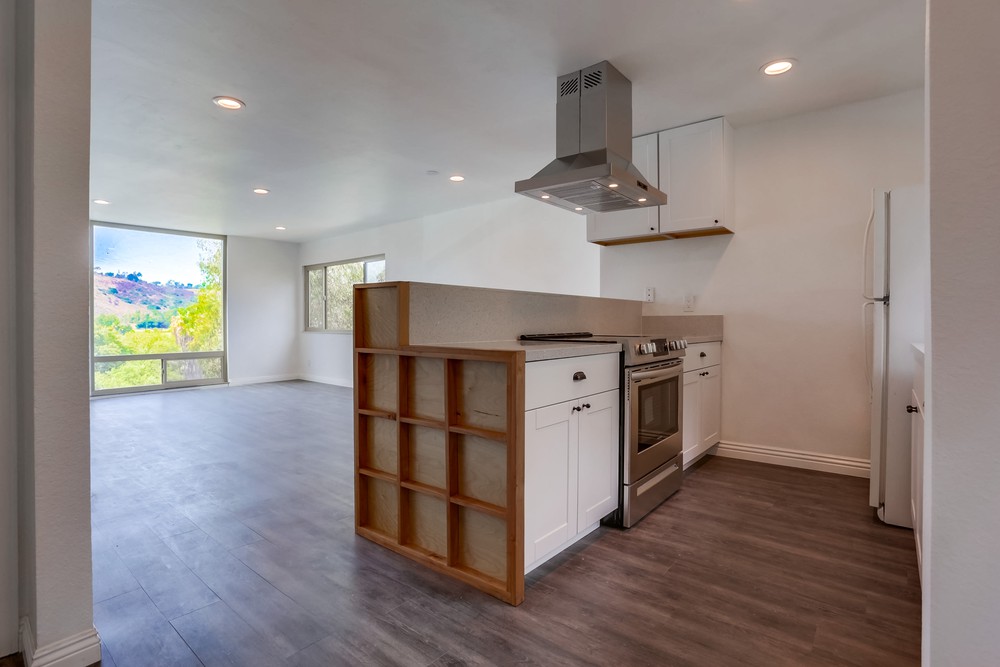 Virtual tour photo 7 of 31 for 6675 Mission Gorge Rd